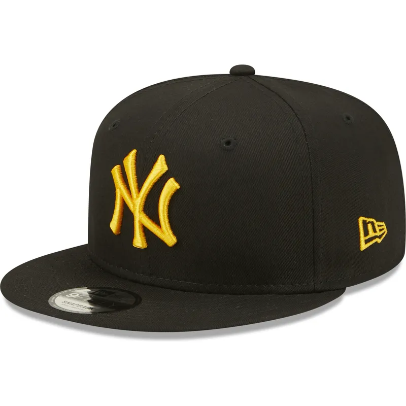 kepure-plokscia-juoda-snapback-9fifty-league-essential-new-york-yankees-mlb-new-era