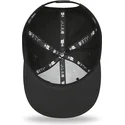 kepure-plokscia-juoda-snapback-9fifty-league-essential-new-york-yankees-mlb-new-era