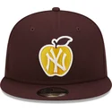 kepure-plokscia-raudona-snapback-9fifty-ny-apple-new-york-yankees-mlb-new-era