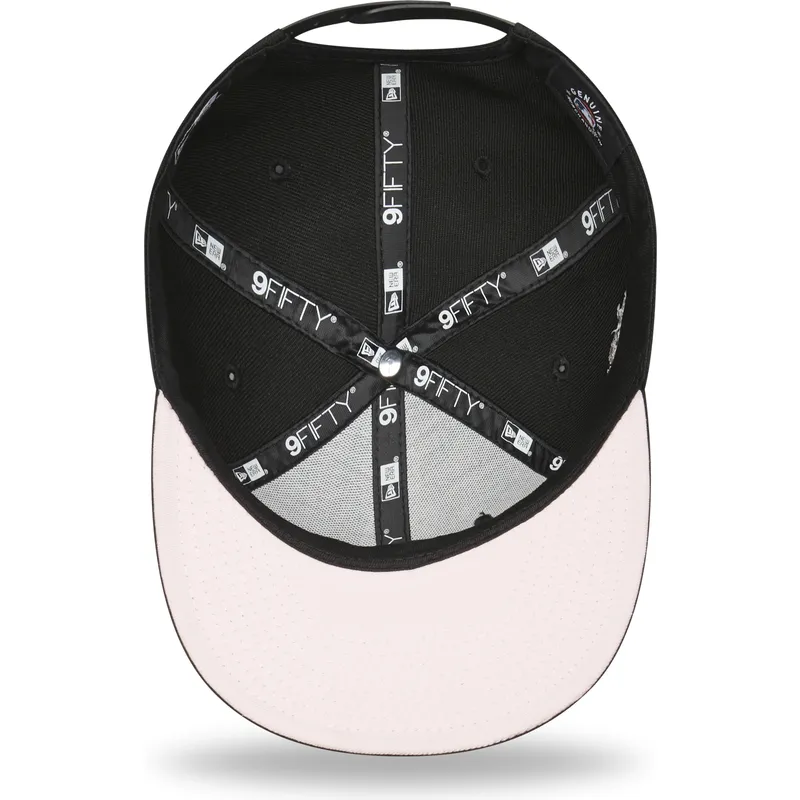 kepure-plokscia-juoda-snapback-9fifty-ny-apple-new-york-yankees-mlb-new-era