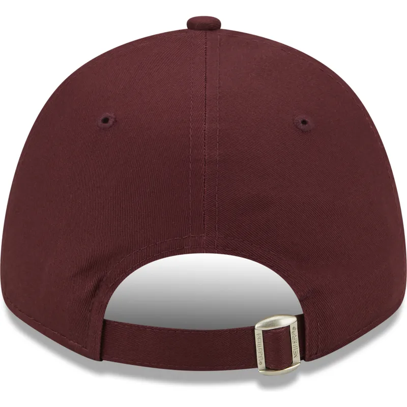 kepure-islenkta-raudona-reguliuojamas-9forty-league-essential-new-york-yankees-mlb-new-era