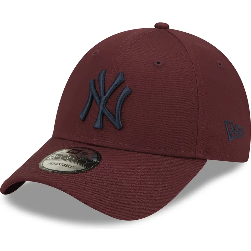 kepure-islenkta-raudona-reguliuojamas-9forty-league-essential-new-york-yankees-mlb-new-era