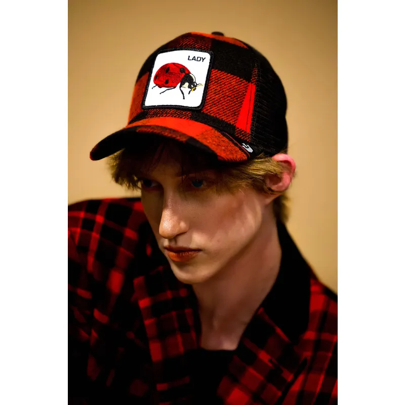 kepure-islenkta-raudona-snapback-lady-plaidy-bug-the-farm-goorin-bros kepure-islenkta-raudona-snapback-lady-plaidy-bug-the-farm-goorin-bros