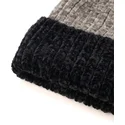 cap-pompom-black-puma