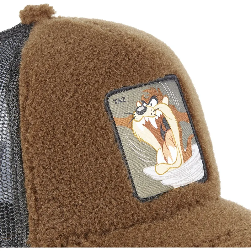 kepure-islenkta-ruda-snapback-tasmanijos-velnias-looney-tunes-capslab kepure-islenkta-ruda-snapback-tasmanijos-velnias-looney-tunes-capslab