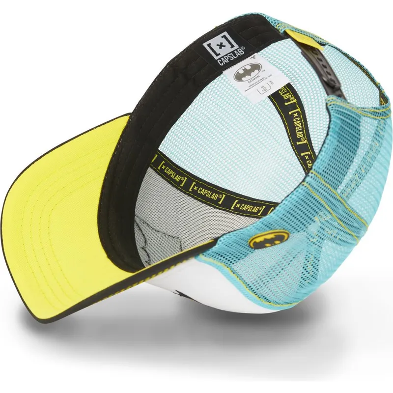 cap-islenkta-white-snapback-batman-dc-comics-capslab