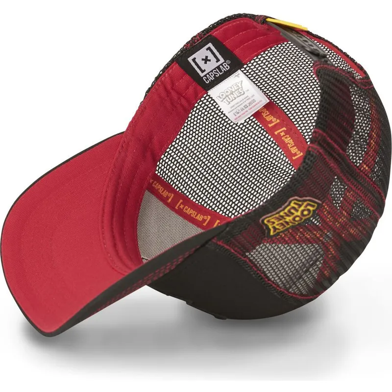cap-islenkta-black-snapback-bugs-bunny-and-daffy-duck-looney-tunes-capslab