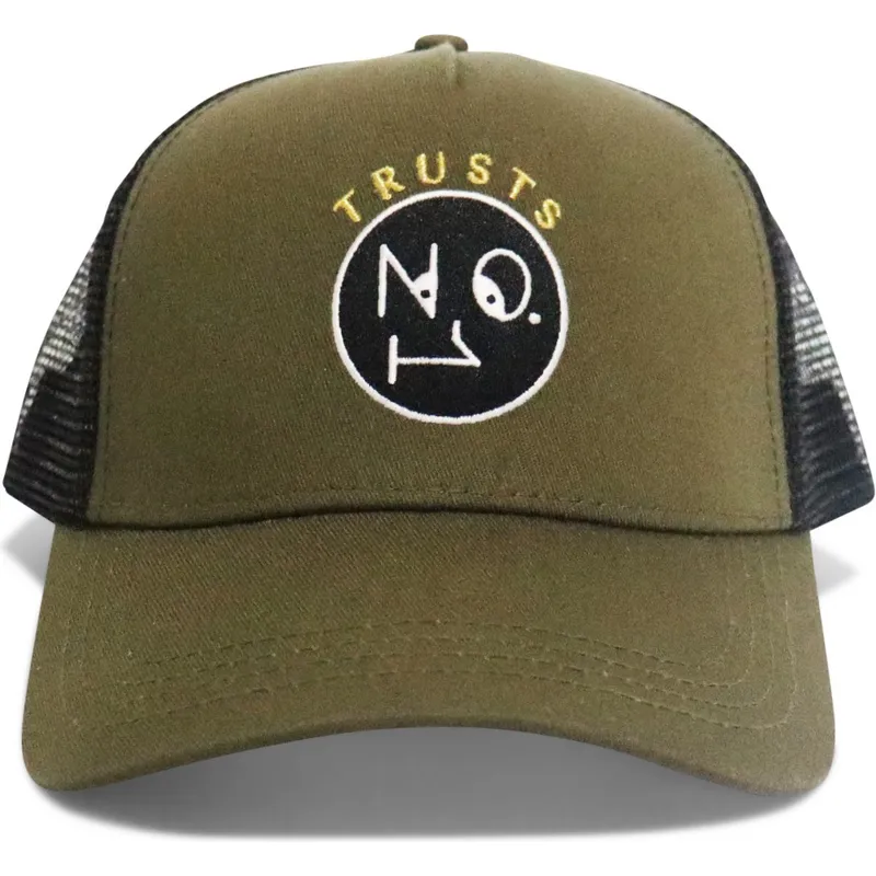 kepure-islenkta-zalia-snapback-trusts-no1-black-gold-the-no1-face kepure-islenkta-zalia-snapback-trusts-no1-black-gold-the-no1-face
