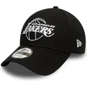 cap-islenkta-black-adjustable-strap-9forty-essential-outline-los-angeles-lakers-nba-new-era