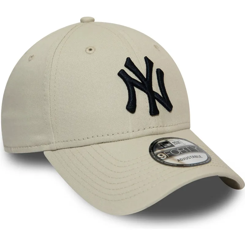 kepure-islenkta-smelio-reguliuojama-juostele-9forty-league-essential-new-york-yankees-mlb-new-era