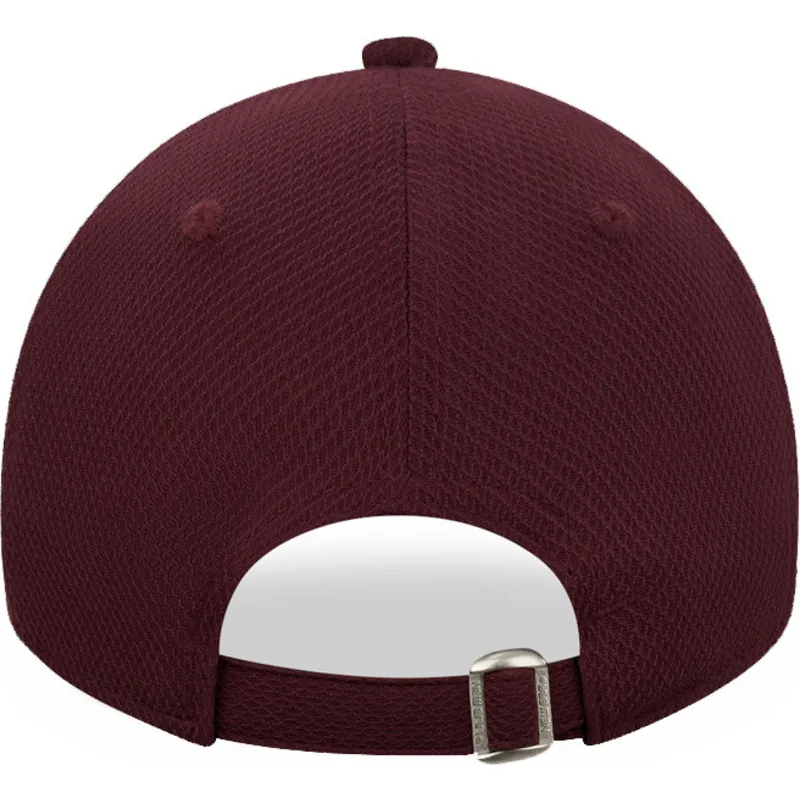 kepure-islenkta-raudona-reguliuojamas-9forty-diamond-era-new-york-yankees-mlb-new-era kepure-islenkta-raudona-reguliuojamas-9forty-diamond-era-new-york-yankees-mlb-new-era