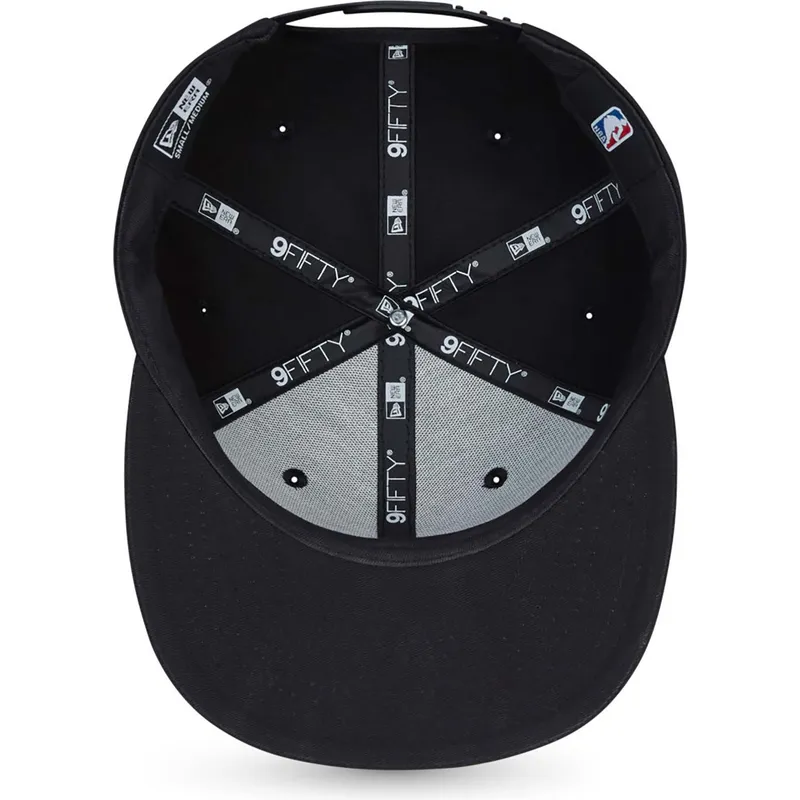 cap-plokscia-black-snapback-9fifty-chicago-bulls-nba-new-era