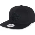 czarna-plaska-czapka-snapback-z-czarnym-logo-9fifty-los-angeles-lakers-nba-new-era
