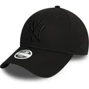 cap-islenkta-black-adjustable-strap-9forty-essential-new-york-yankees-mlb-new-era