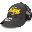 kepure-islenkta-pilka-reguliuojamas-9forty-home-field-los-angeles-lakers-nba-new-era