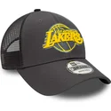 kepure-islenkta-pilka-reguliuojamas-9forty-home-field-los-angeles-lakers-nba-new-era
