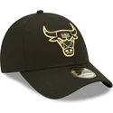 kepure-islenkta-juoda-reguliuojama-juostele-dorado-9forty-metallic-chicago-bulls-nba-new-era