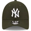 kepure-islenkta-zalia-reguliuojama-juostele-9forty-the-league-melton-new-york-yankees-mlb-new-era
