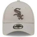 cap-islenkta-beige-adjustable-strap-vaikams-9forty-league-essential-chicago-white-sox-mlb-new-era