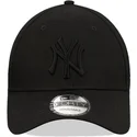 kepure-islenkta-juoda-snapback-9forty-league-essential-new-york-yankees-mlb-new-era