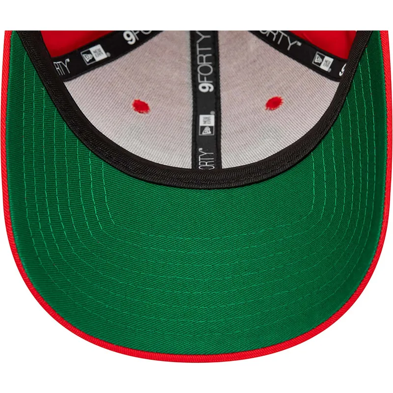kepure-islenkta-raudona-reguliuojamas-9forty-team-side-patch-chicago-bulls-nba-new-era