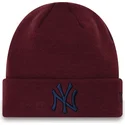 kepure-raudona-cuff-league-essential-new-york-yankees-mlb-new-era