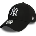 kepure-islenkta-juoda-reguliuojama-juostele-9forty-essential-new-york-yankees-mlb-new-era
