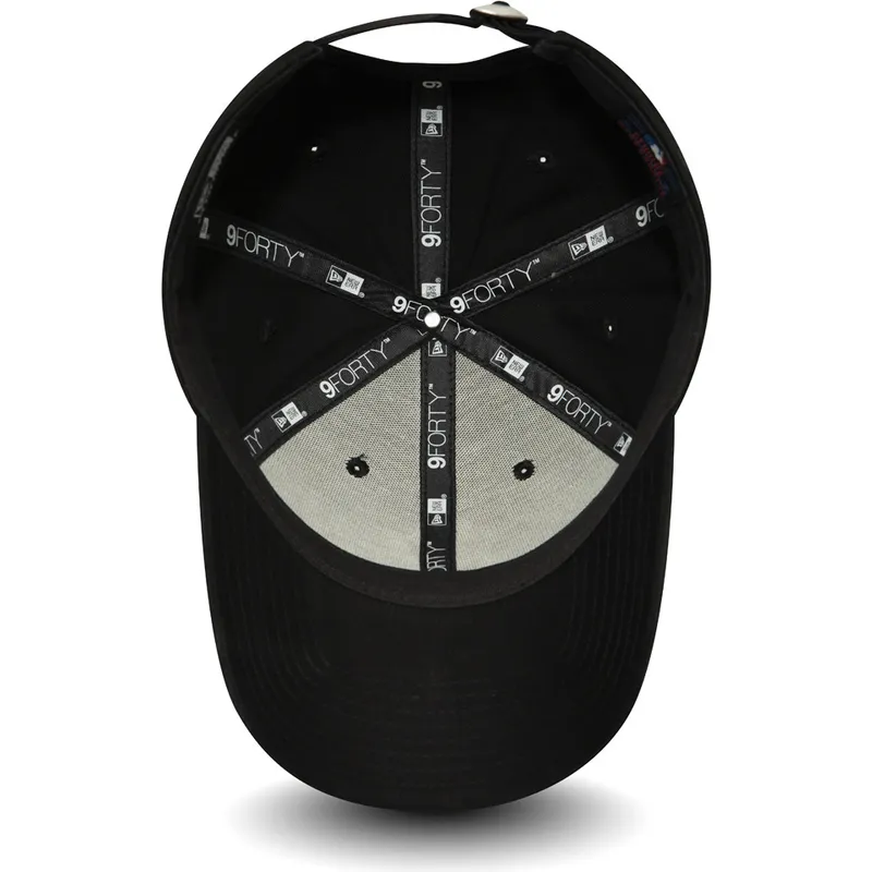 cap-islenkta-black-adjustable-strap-9forty-essential-new-york-yankees-mlb-new-era
