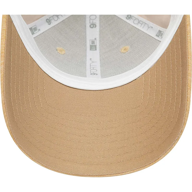 cap-islenkta-beige-adjustable-strap-9forty-jersey-new-york-yankees-mlb-new-era cap-islenkta-beige-adjustable-strap-9forty-jersey-new-york-yankees-mlb-new-era