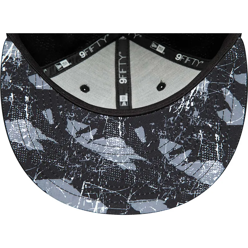 kepure-plokscia-juoda-snapback-9fifty-print-infill-brooklyn-nets-nba-new-era kepure-plokscia-juoda-snapback-9fifty-print-infill-brooklyn-nets-nba-new-era