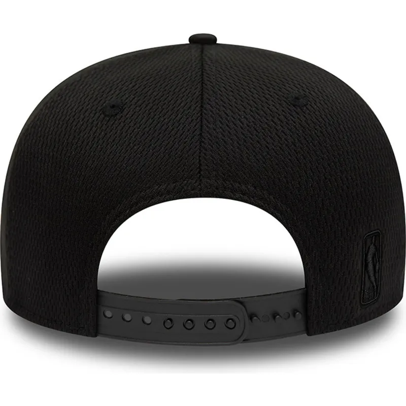 kepure-plokscia-juoda-snapback-9fifty-print-infill-brooklyn-nets-nba-new-era kepure-plokscia-juoda-snapback-9fifty-print-infill-brooklyn-nets-nba-new-era