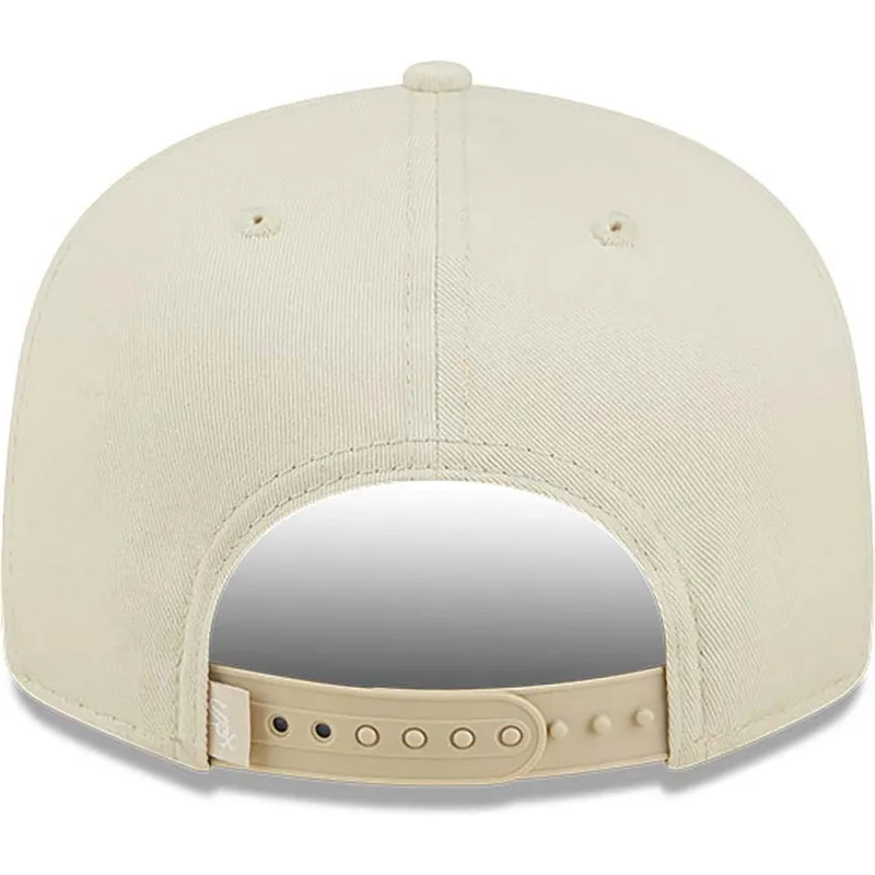 kepure-plokscia-smelio-snapback-9fifty-flower-chicago-white-sox-mlb-new-era kepure-plokscia-smelio-snapback-9fifty-flower-chicago-white-sox-mlb-new-era