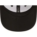 czarna-zakrzywiona-regulowana-czapka-dla-malego-dziecka-z-bezowym-logo-9forty-league-essential-new-york-yankees-mlb-od-new-era