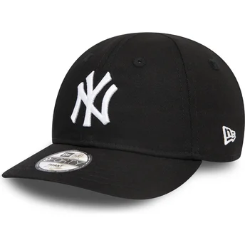 Kepurė išlenkta juoda reguliuojama juostelė vaikams pequeño 9FORTY League Essential New York Yankees MLB New Era