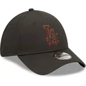 kepure-islenkta-juoda-reguliuojamas-9forty-team-outline-los-angeles-dodgers-mlb-new-era