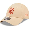 kepure-islenkta-smelio-reguliuojamas-9forty-league-essential-new-york-yankees-mlb-new-era