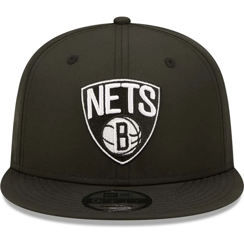 kepure-plokscia-juoda-snapback-9fifty-neon-pack-brooklyn-nets-nba-new-era