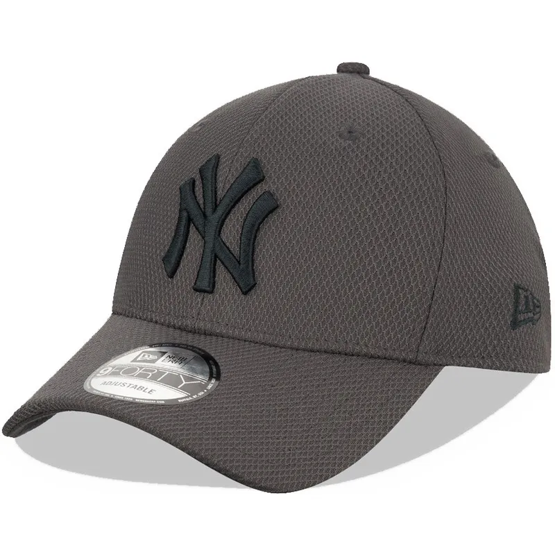 kepure-islenkta-pilka-reguliuojama-juostele-9forty-diamond-era-new-york-yankees-mlb-new-era