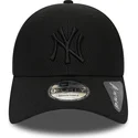 czarna-regulowana-czapka-z-zakrzywionym-daszkiem-z-czarnym-logo-9forty-diamond-era-new-york-yankees-mlb-new-era
