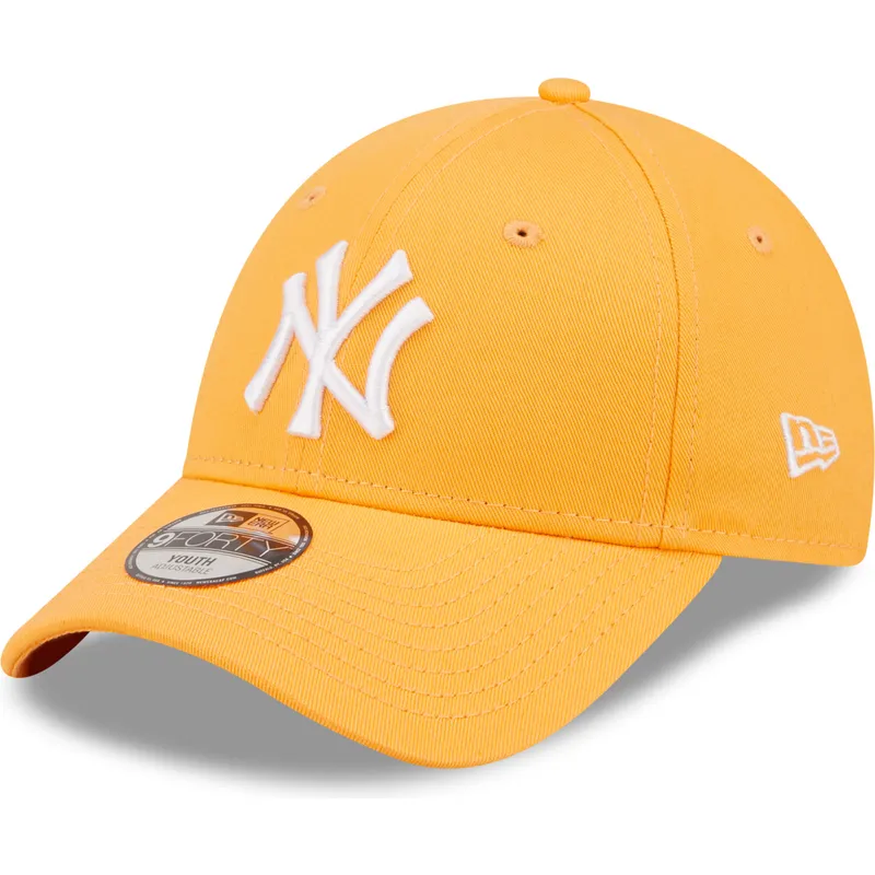 kepure-islenkta-oranzine-reguliuojamas-vaikams-9forty-league-essential-new-york-yankees-mlb-new-era