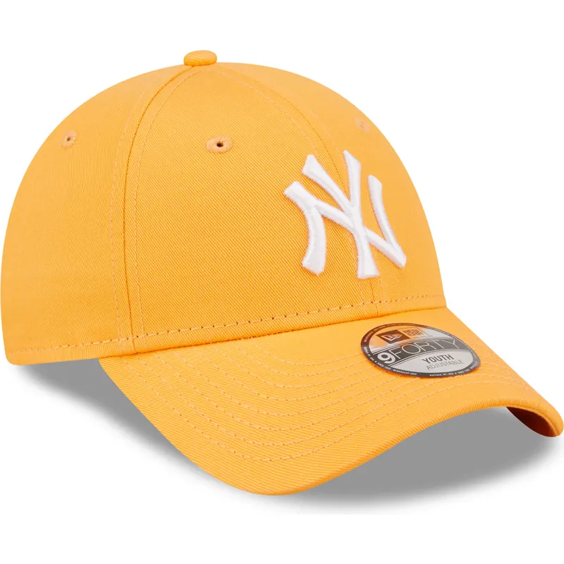 kepure-islenkta-oranzine-reguliuojamas-vaikams-9forty-league-essential-new-york-yankees-mlb-new-era