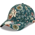 zielona-zakrzywiona-czapka-regulowana-dla-kobiet-9forty-all-over-print-floral-new-york-yankees-mlb-od-new-era