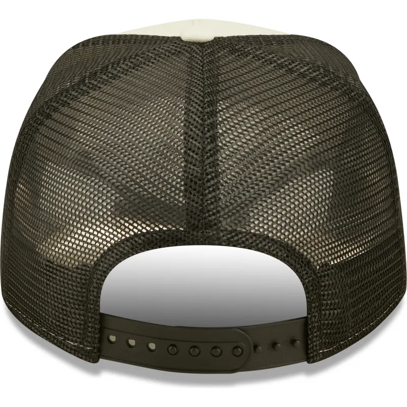 cap-islenkta-beige-snapback-a-frame-new-era