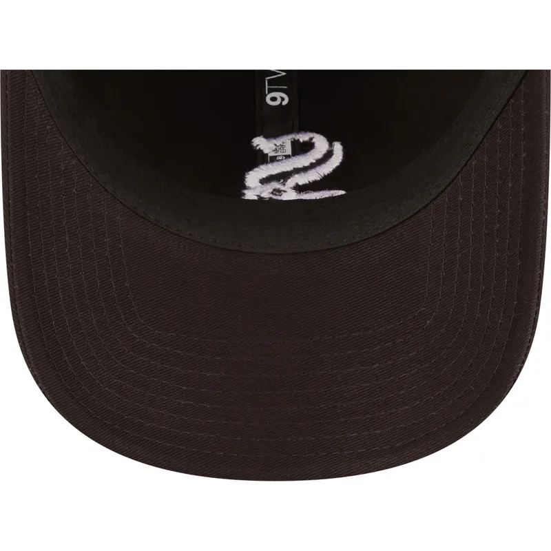 kepure-islenkta-juoda-reguliuojamas-9twenty-league-essential-chicago-white-sox-mlb-new-era