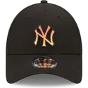 kepure-islenkta-juoda-reguliuojamas-9forty-gradient-infill-new-york-yankees-mlb-new-era
