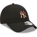 czarna-regulowana-czapka-z-zakrzywionym-daszkiem-z-pomaranczowym-logo-9forty-gradient-infill-new-york-yankees-mlb-new-era