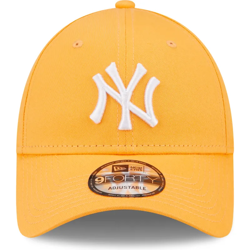 kepure-islenkta-oranzine-reguliuojamas-9forty-league-essential-new-york-yankees-mlb-new-era kepure-islenkta-oranzine-reguliuojamas-9forty-league-essential-new-york-yankees-mlb-new-era