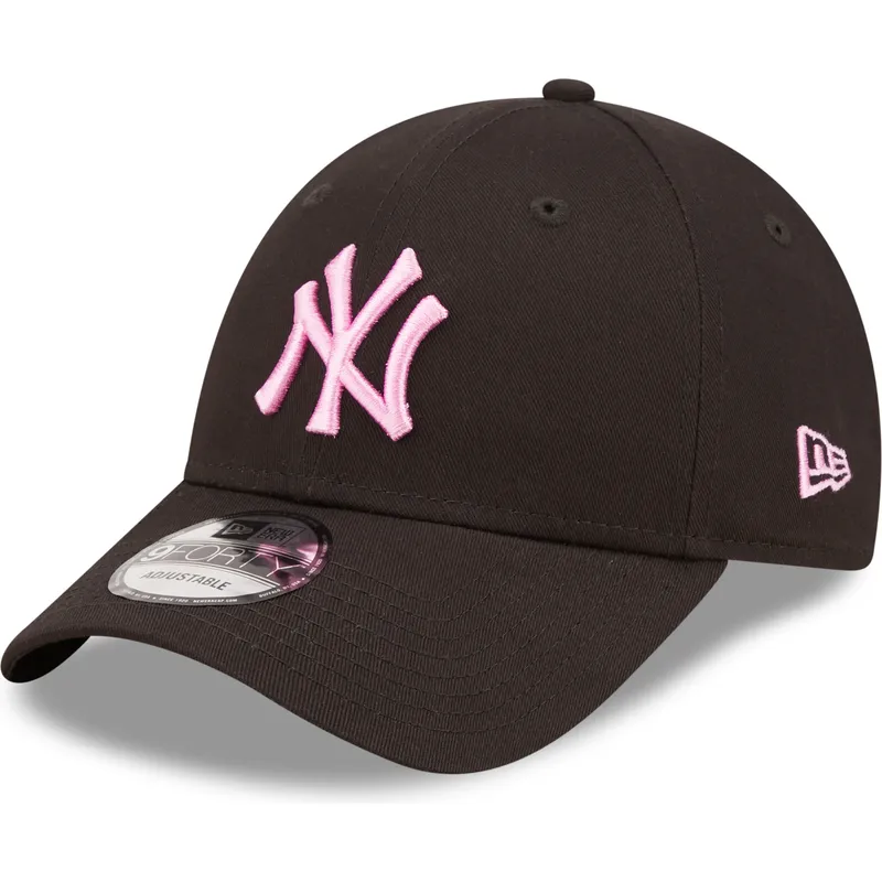 kepure-islenkta-juoda-reguliuojamas-rosa-9forty-league-essential-new-york-yankees-mlb-new-era
