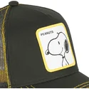 kepure-islenkta-juoda-snapback-do1-snoopy-zemes-riesutai-capslab