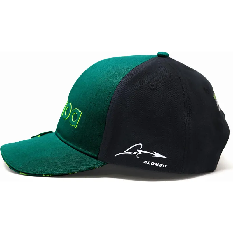 kepure-islenkta-zalia-reguliuojamas-aston-martin-formula-1-kimoa